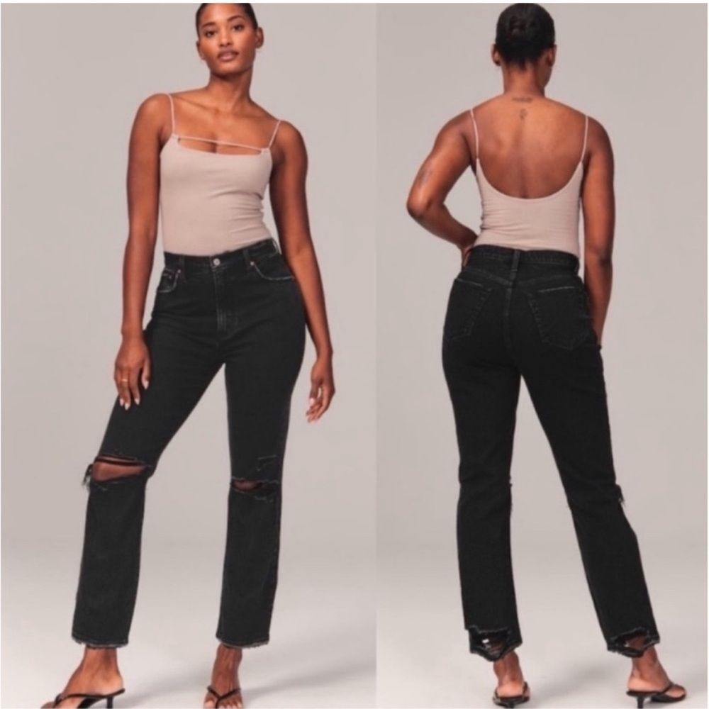 Abercrombie & Fitch Curve Love Ultra High Rise
Ankle‎ Straight Jean Size 4/27